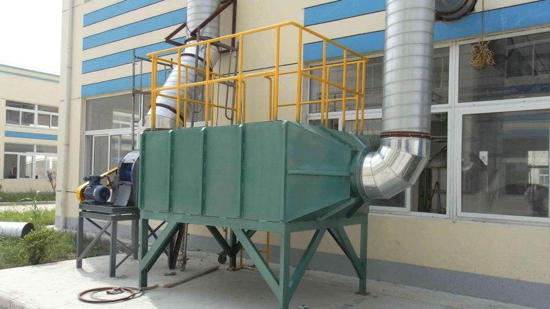 小型滤筒除尘器尺寸过大？巧解空间限制